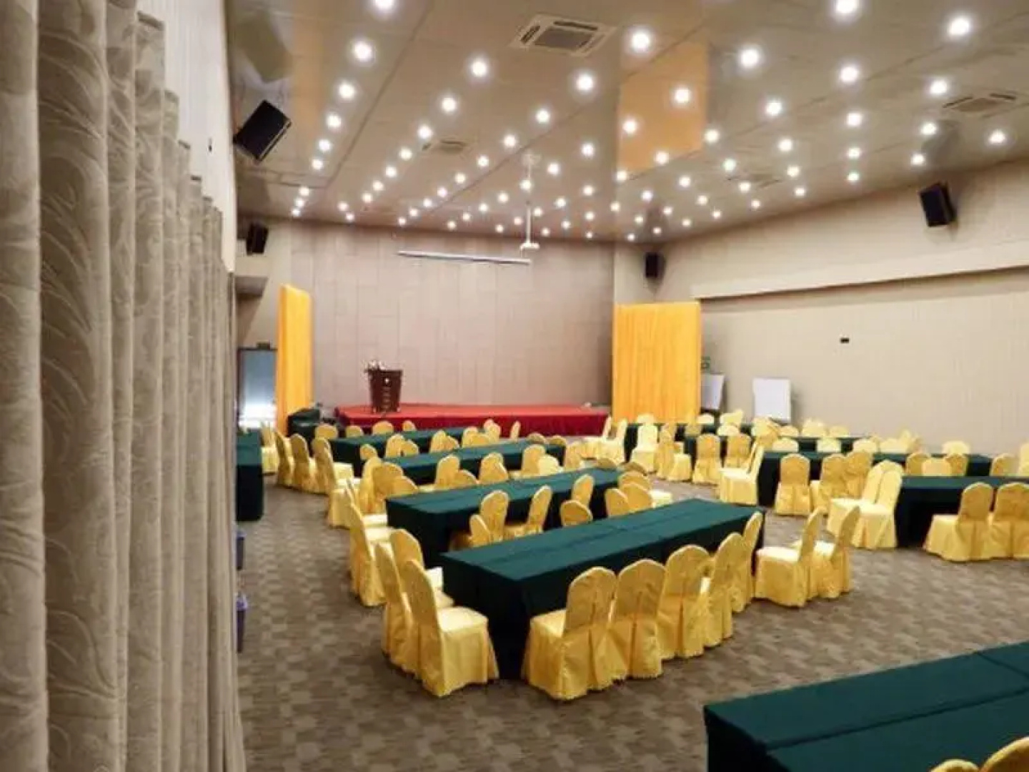 Guangzhou Boheng Classic Hotel Changlong Branch