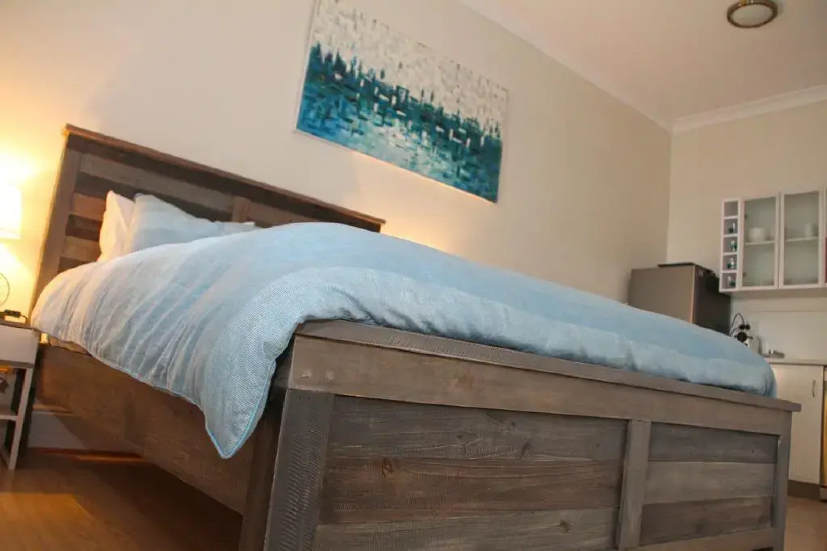 Smugglers Inn Apartments