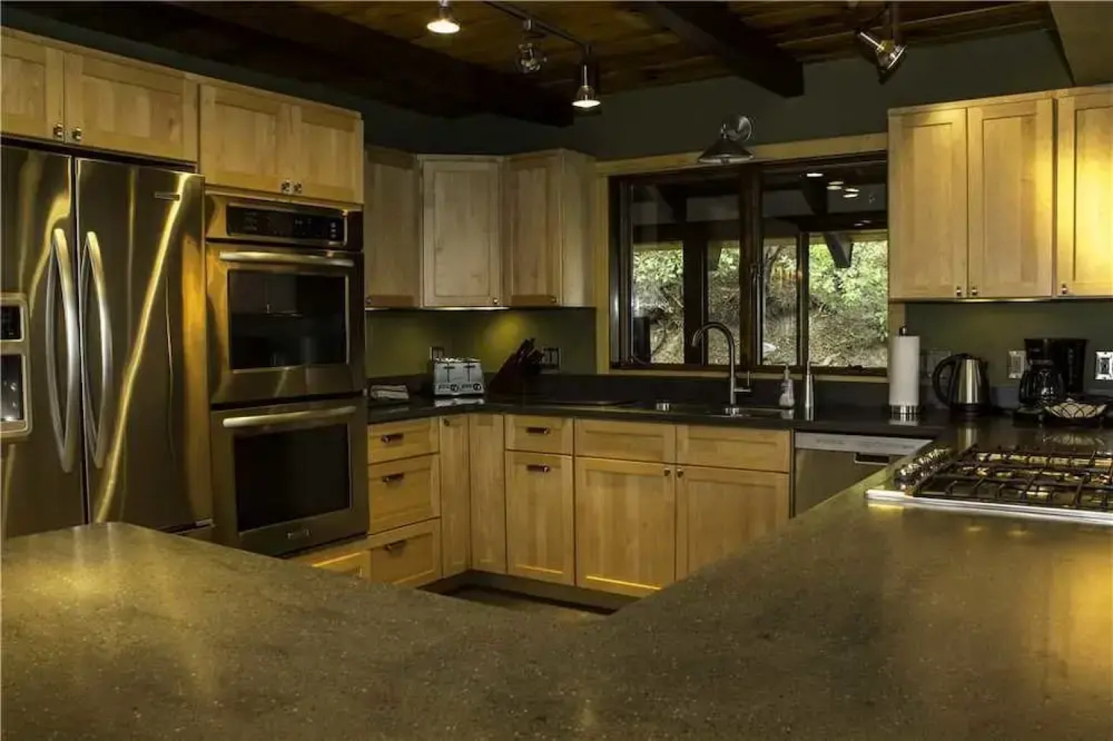 Elk Ridge Lodge by RedAwning