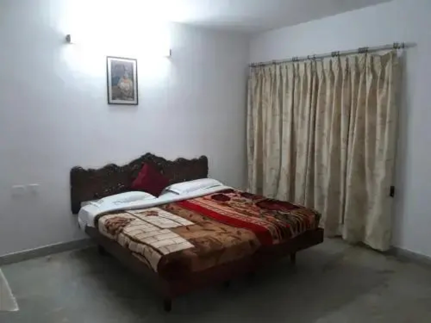 Emarald Hotel