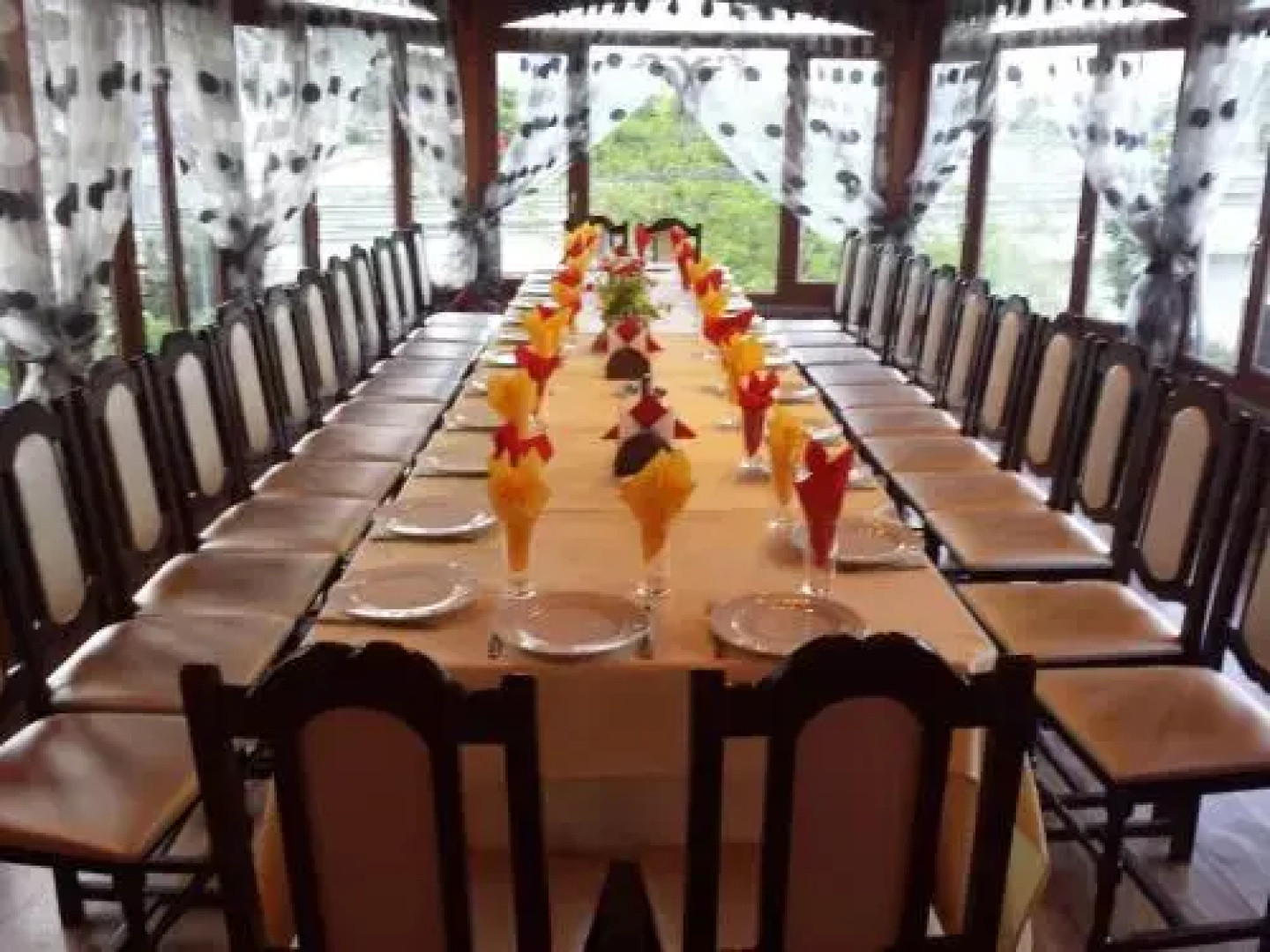 Hotel Vataksi