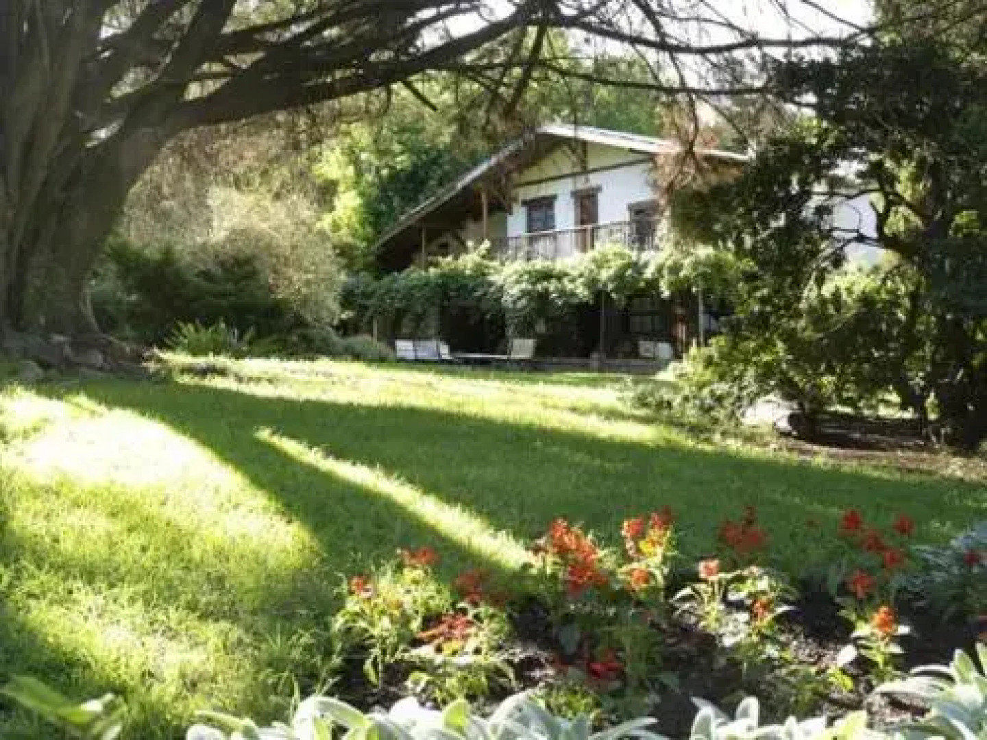 Aldea Von Trapp, Hostería y Cabañas.