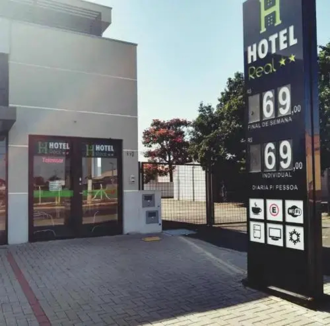 Hotel Real