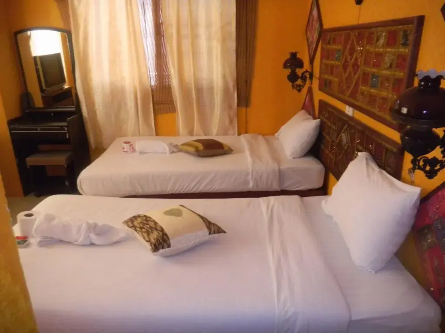 OYO 1103 Pirates House Hotel