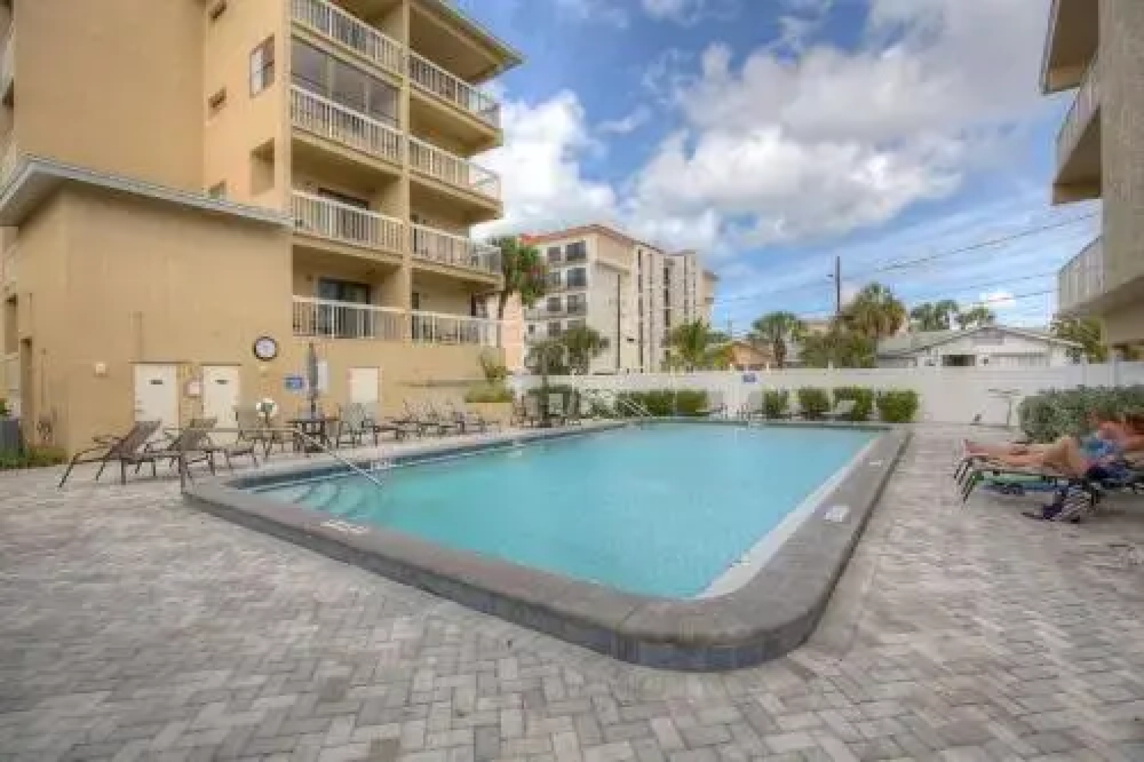B5, Villas of Clearwater Beach