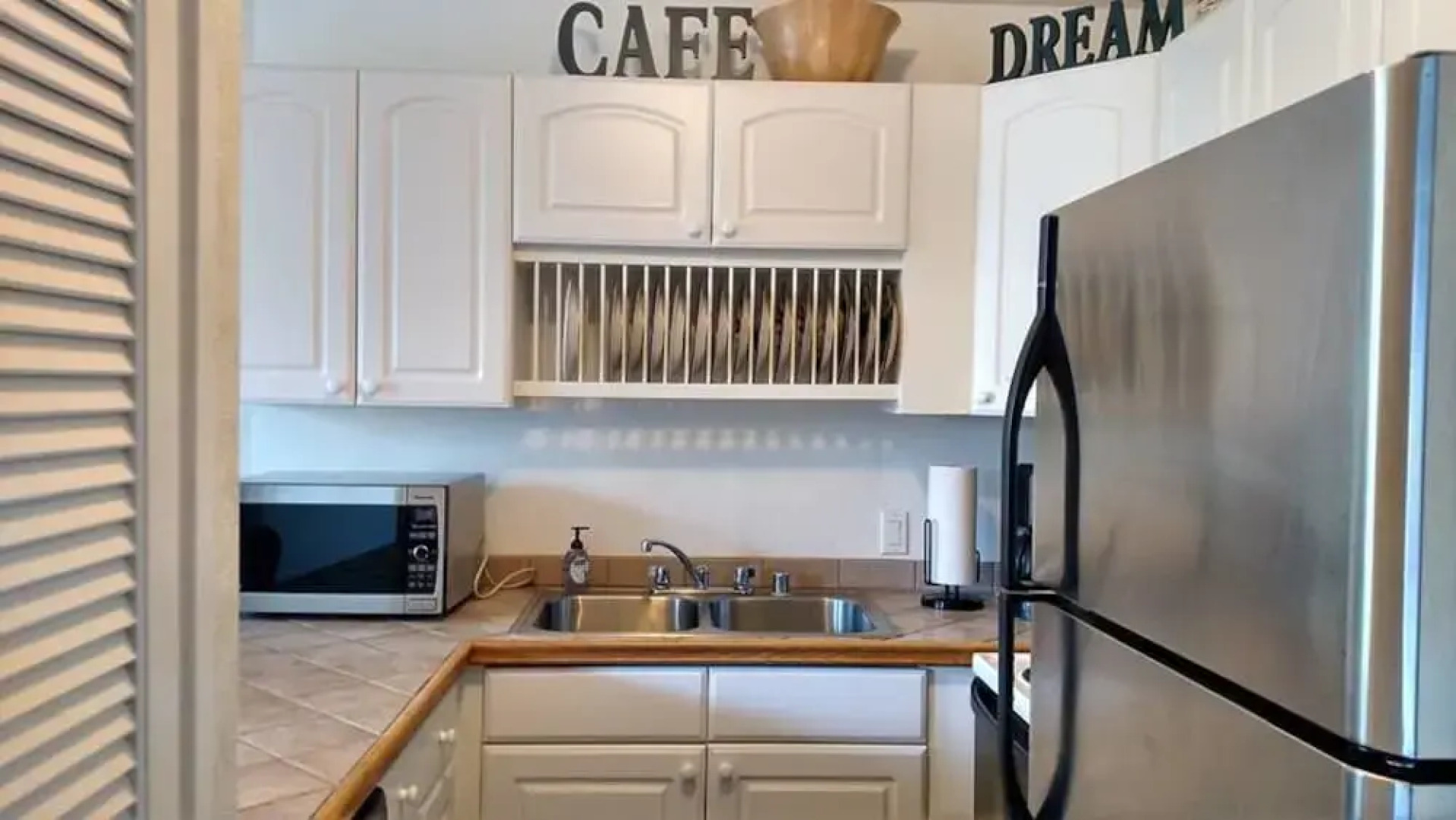 North Shore Golf - 2 Br Condo