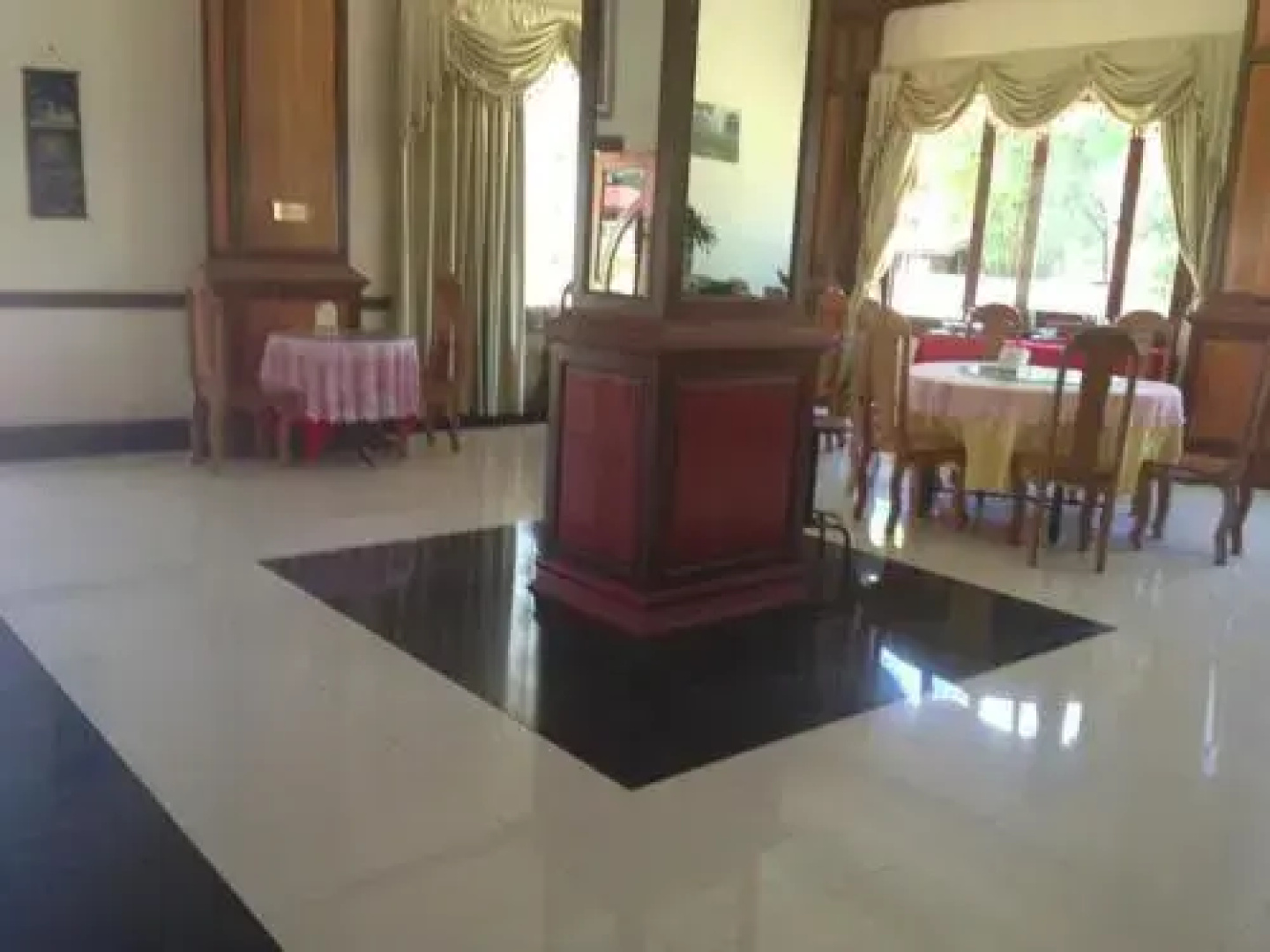 Saylomyen Hotel