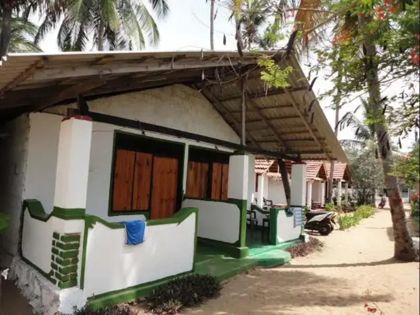Luckmins Guest House