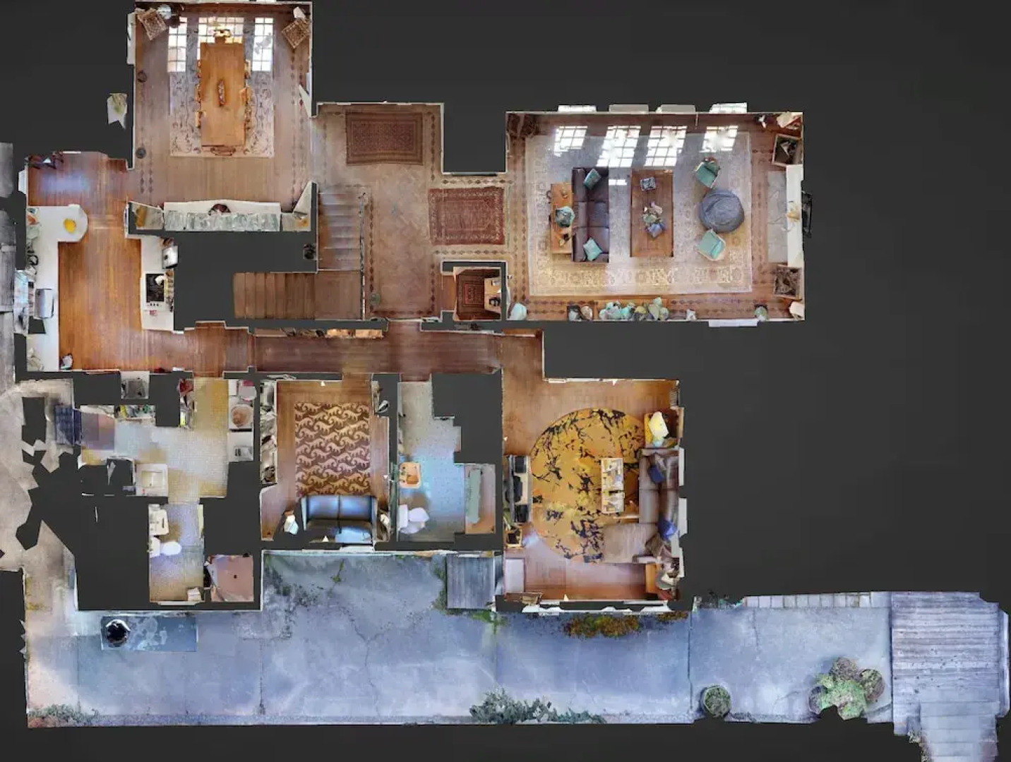 Art and Wine Estate 4 Bedrooms 3 Bathrooms Home