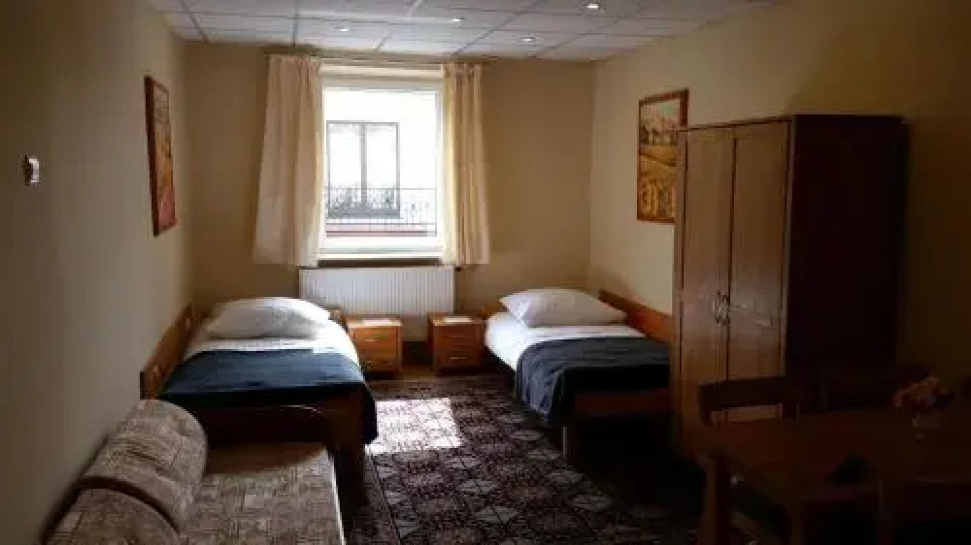 Pokoje gościnne vis a vis Retro