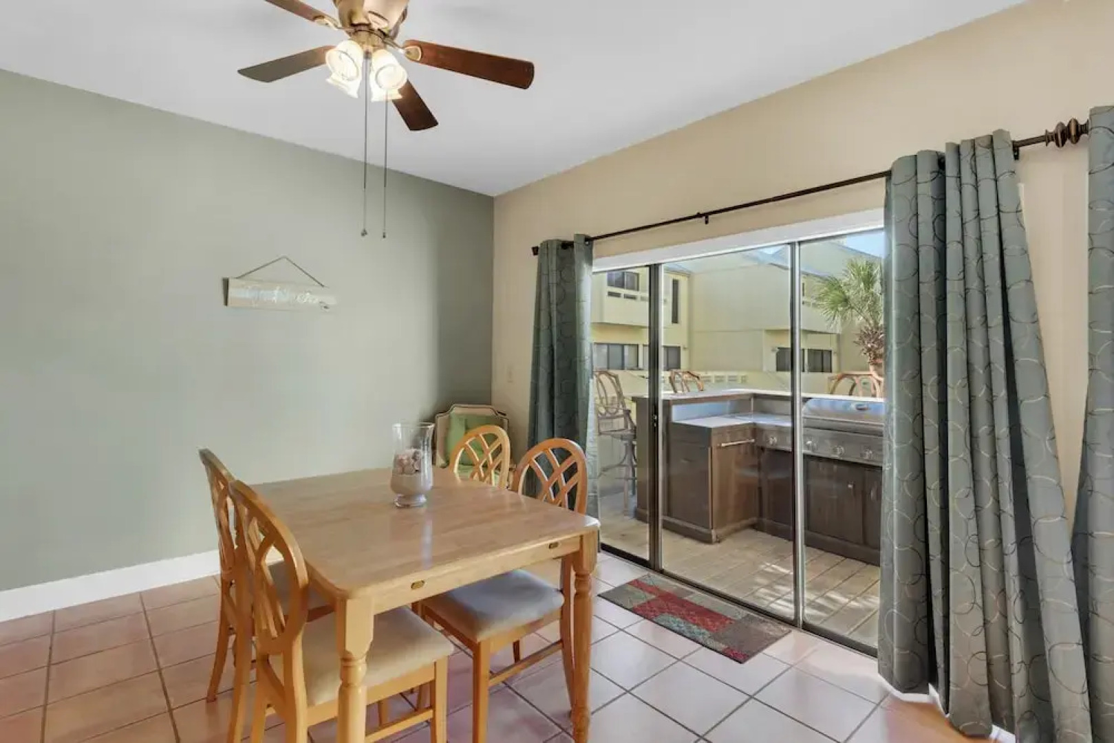 Santa Rosa Delight - 3 Br Townhouse