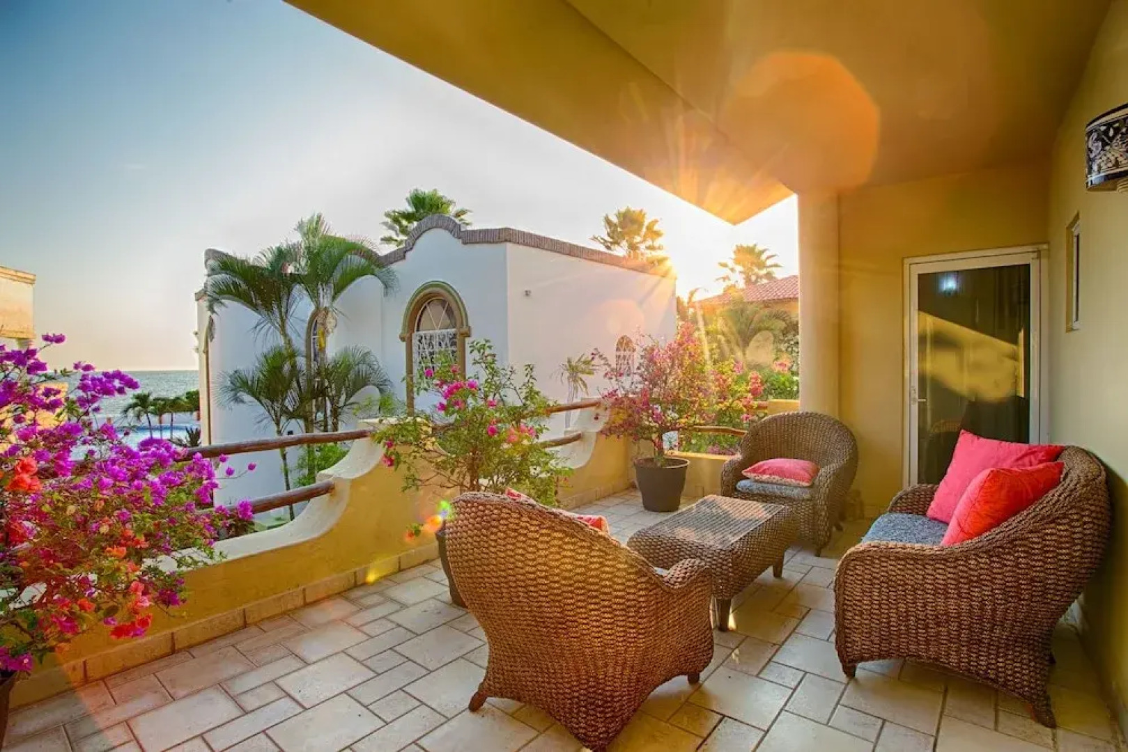 Casa de los Ninos Hotel Room #334413 3 Bedrooms 3 Bathrooms Hotel Room