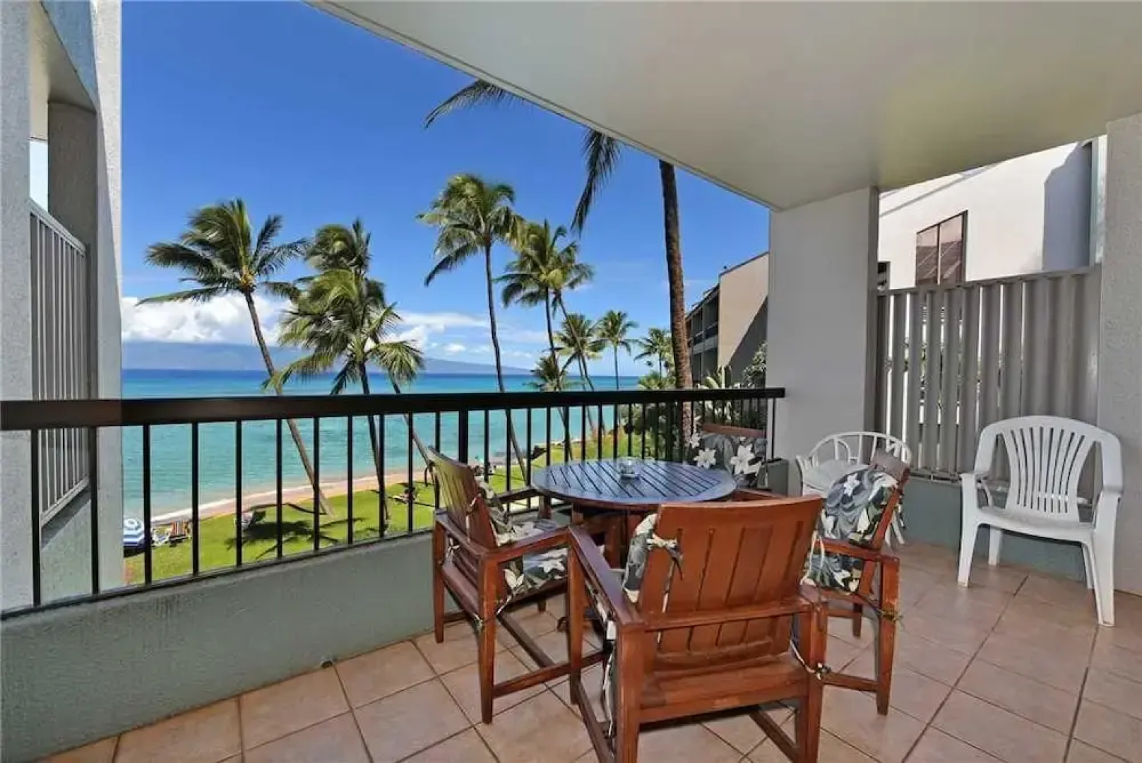 Hale Mahina #b102 1 Bedroom Condo by RedAwning