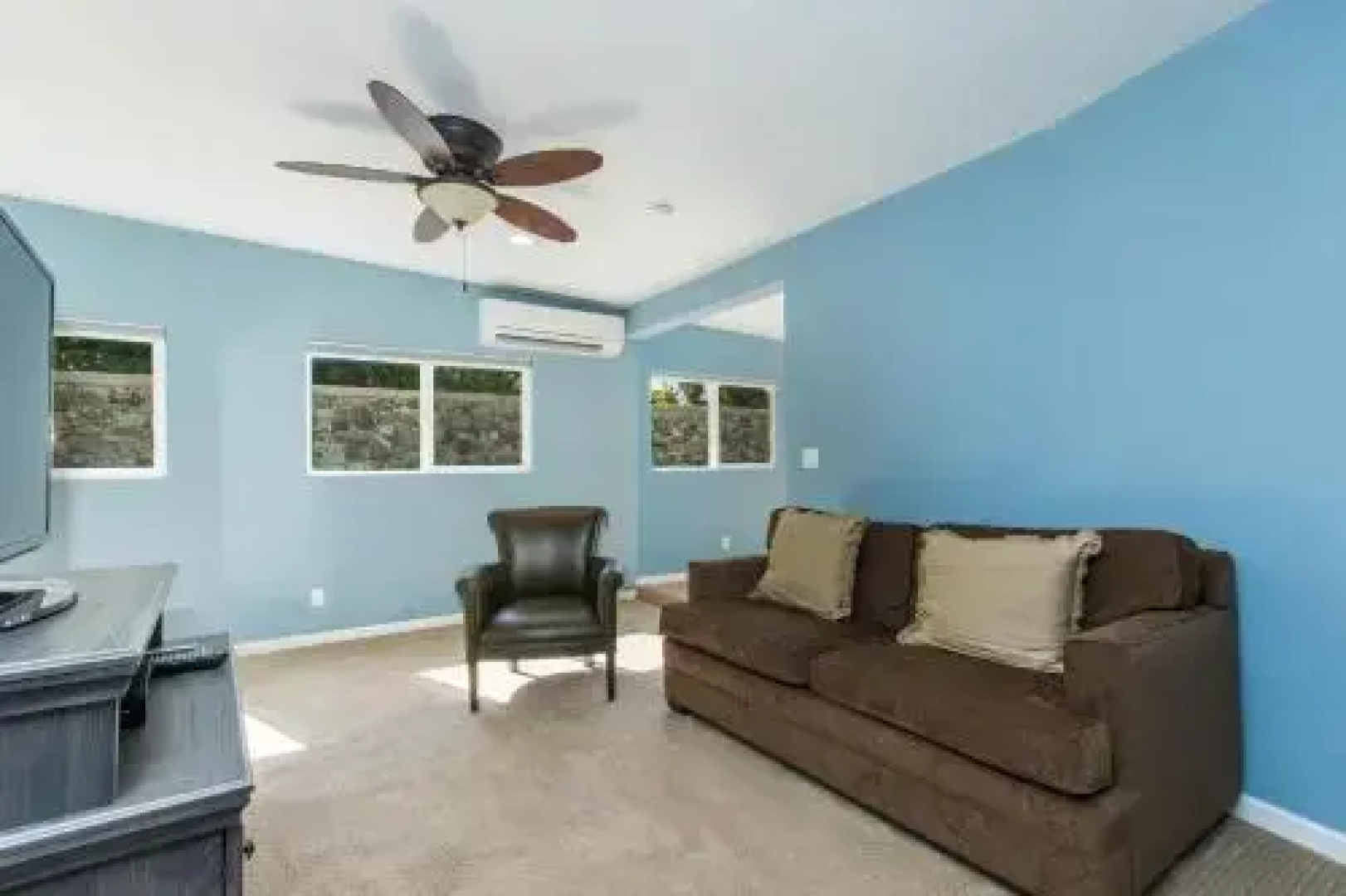 A Slice of Heaven - Four Bedroom House