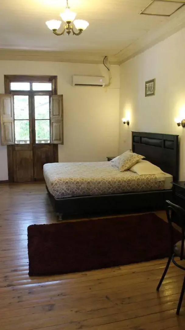 Arunco Hotel