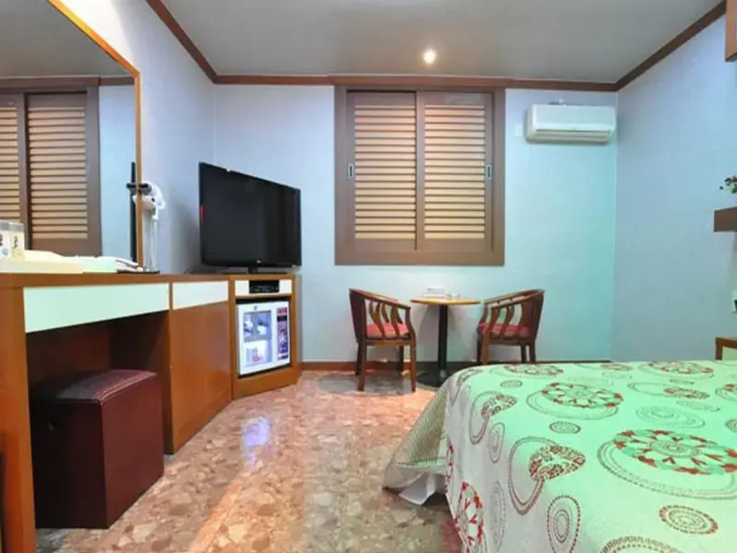 Riviera Mini Hotel