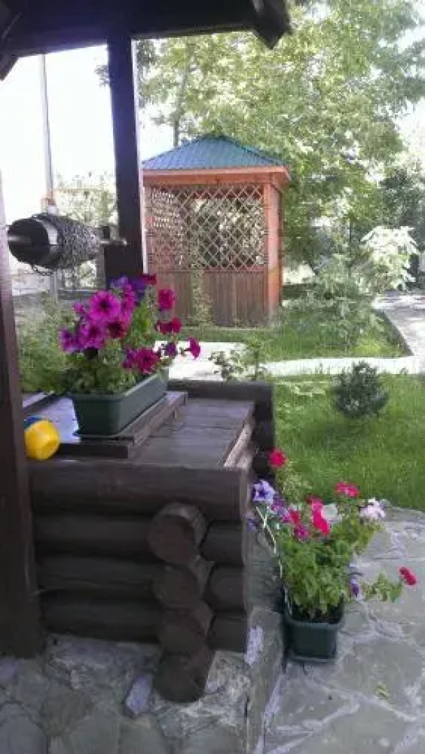 Черноморская 3
