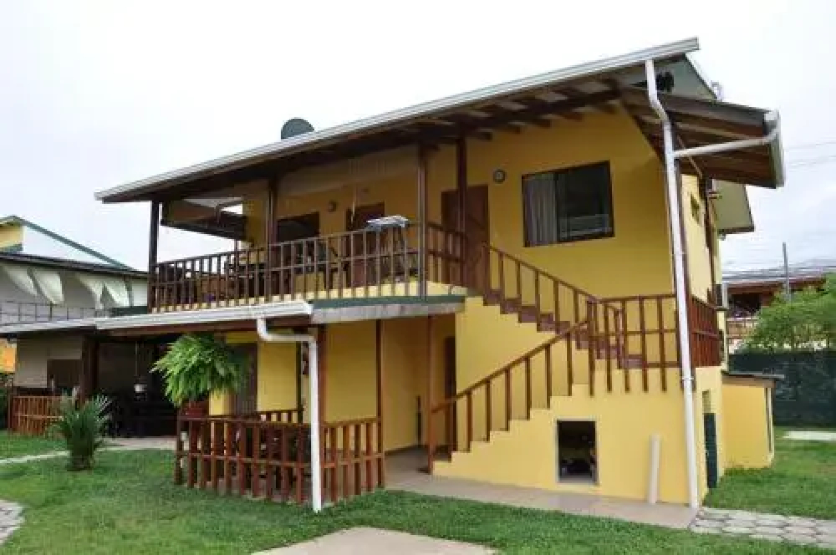 Marfi Inn