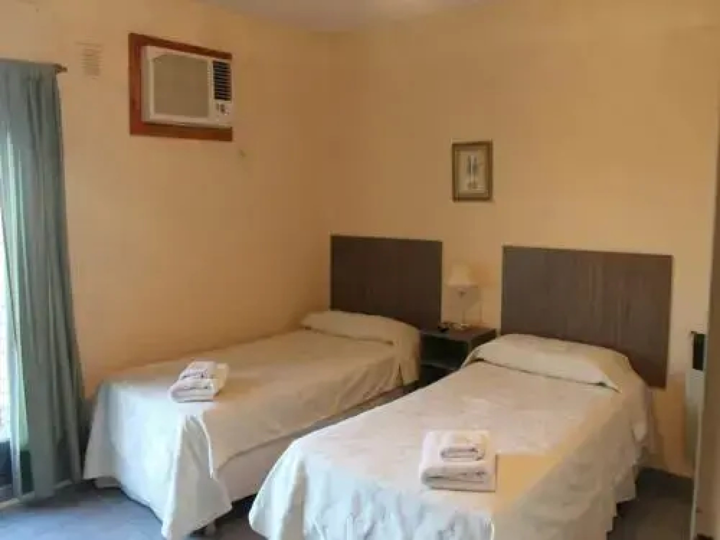 Vincent Apart Hotel