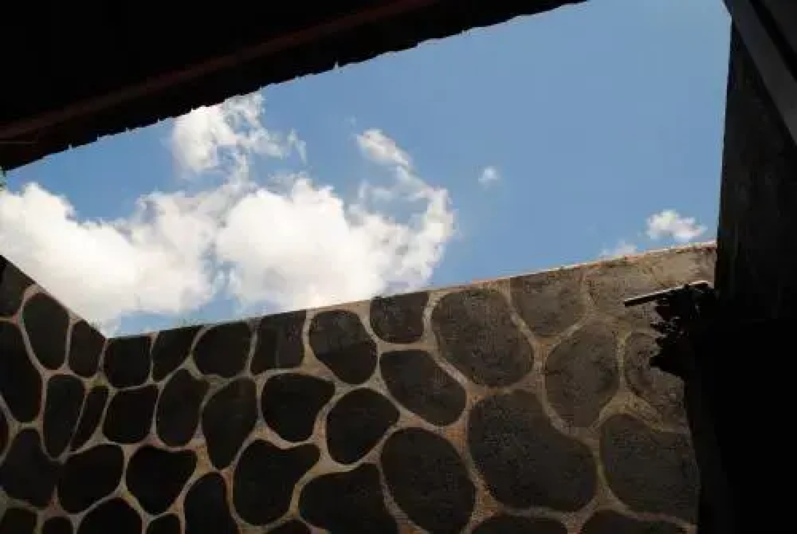 Kubu Sari Guest House