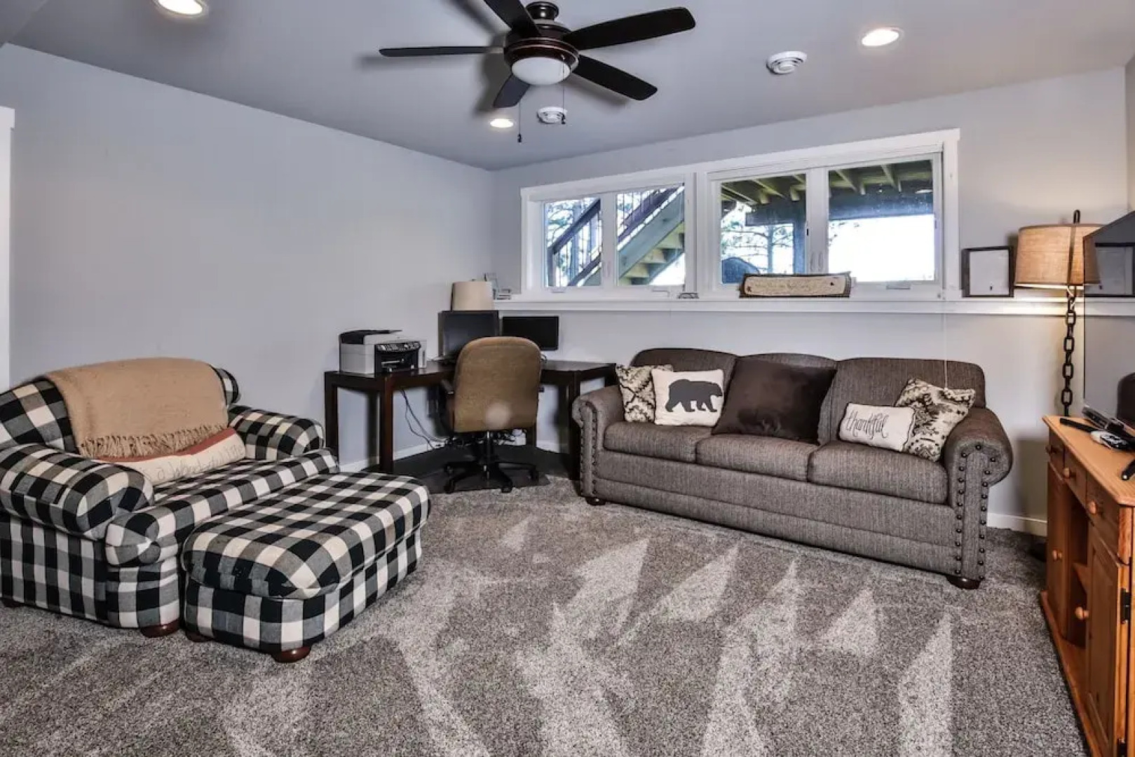 Rosie's Retreat - 4 Br Home