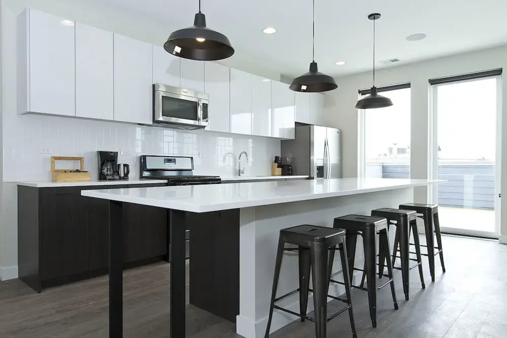 Spacious 4BR in Wrigleyville by Sonder