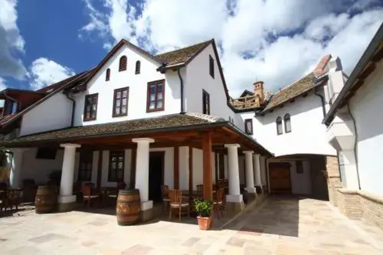 Halasi Pince Panzió