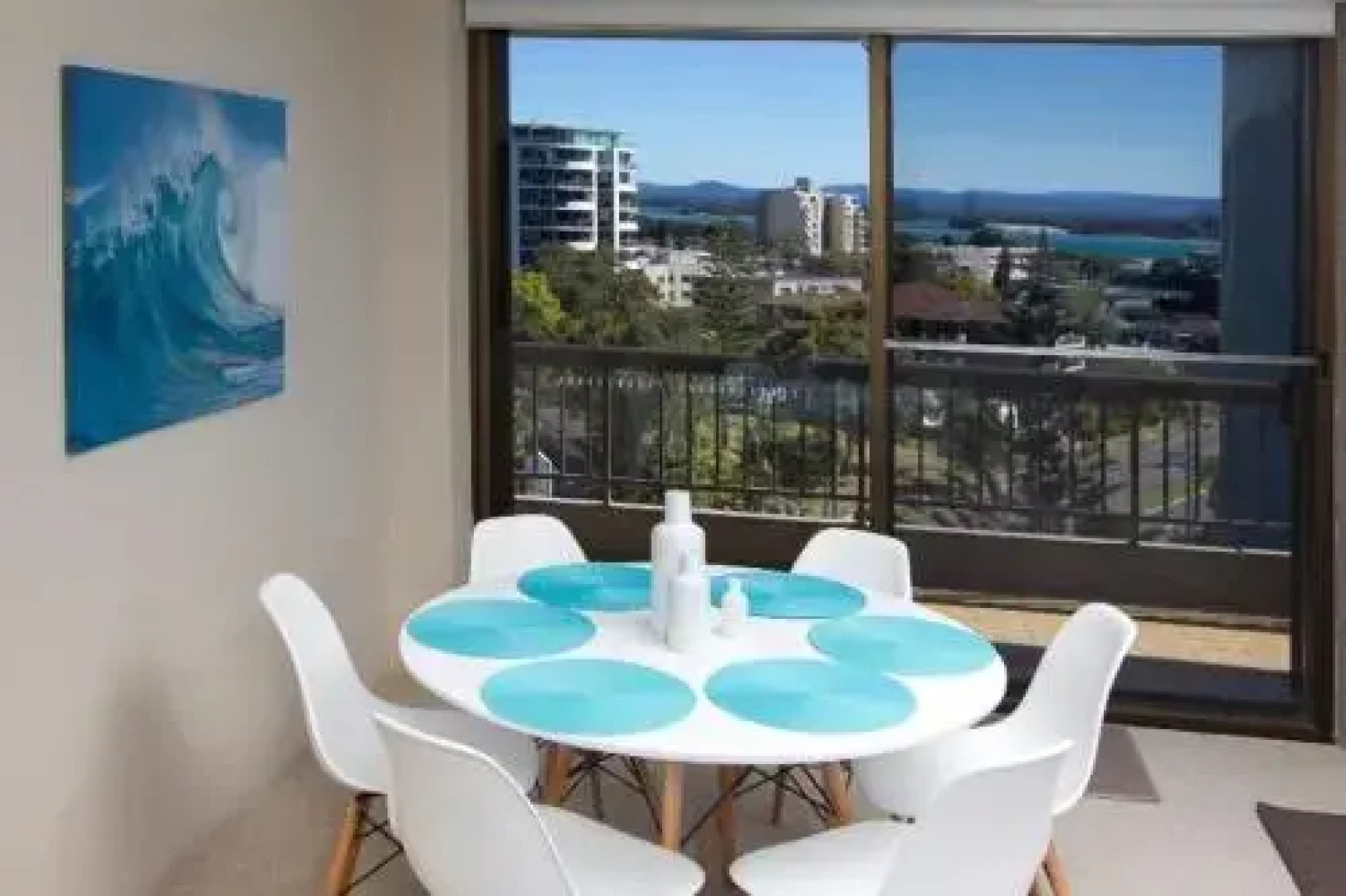 Pinnacle, Unit 701, 45-49 Head Street