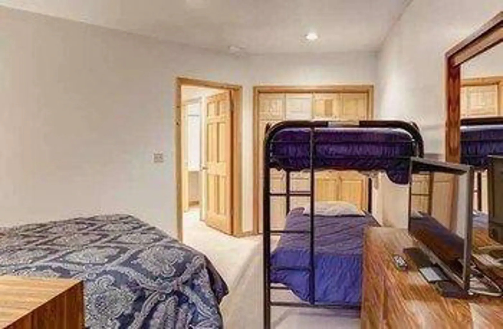 Fawn Grove by Alpine Ski Properties