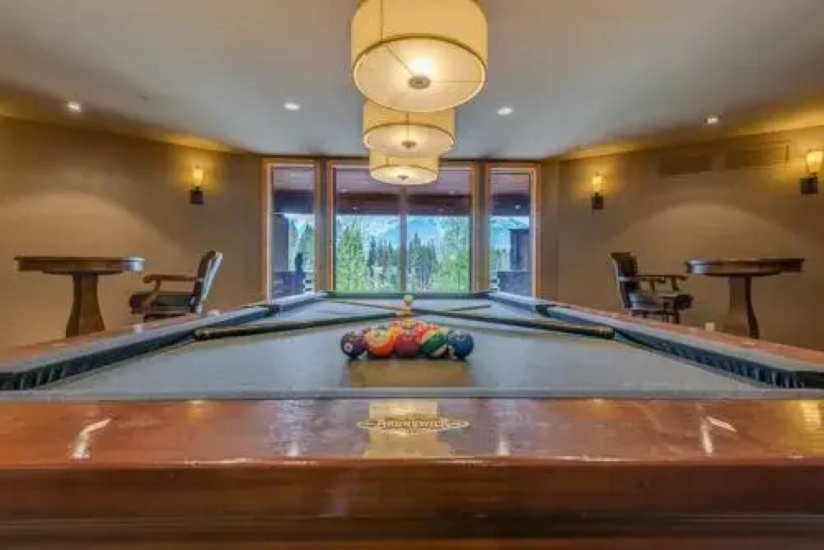 Luxury Canmore Vacations