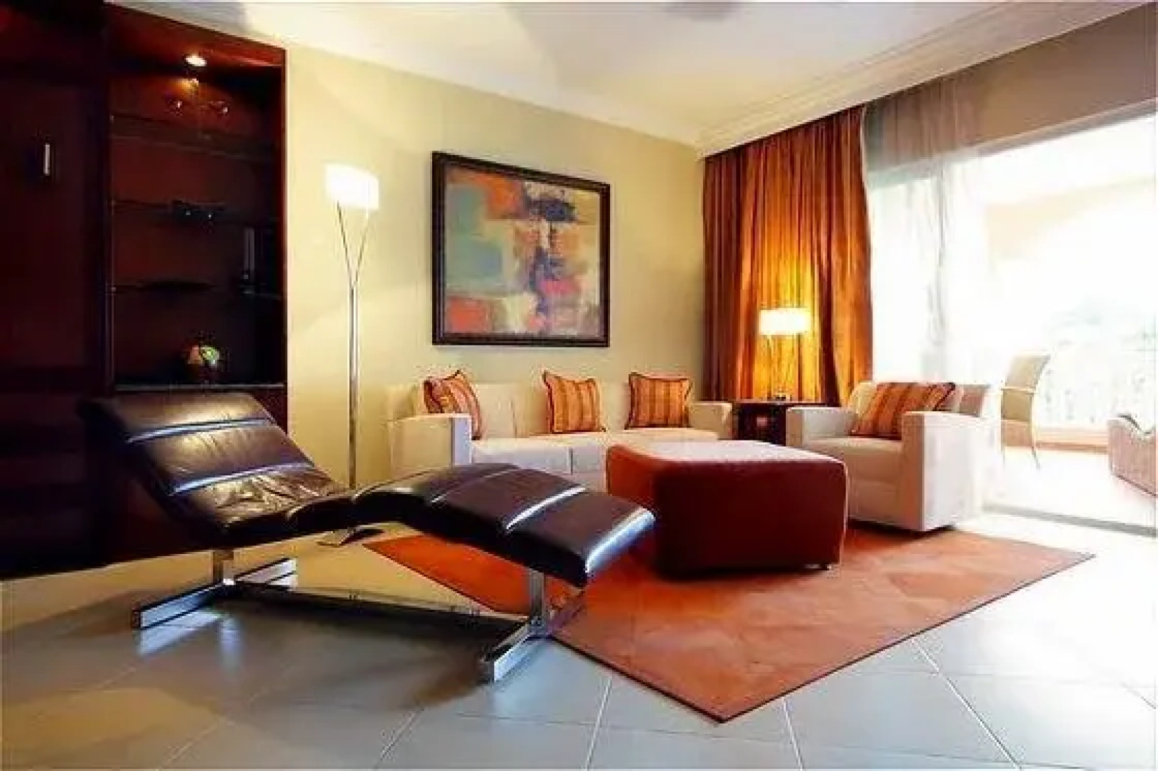 Crown Residence Suites by Lifestyle Kosher