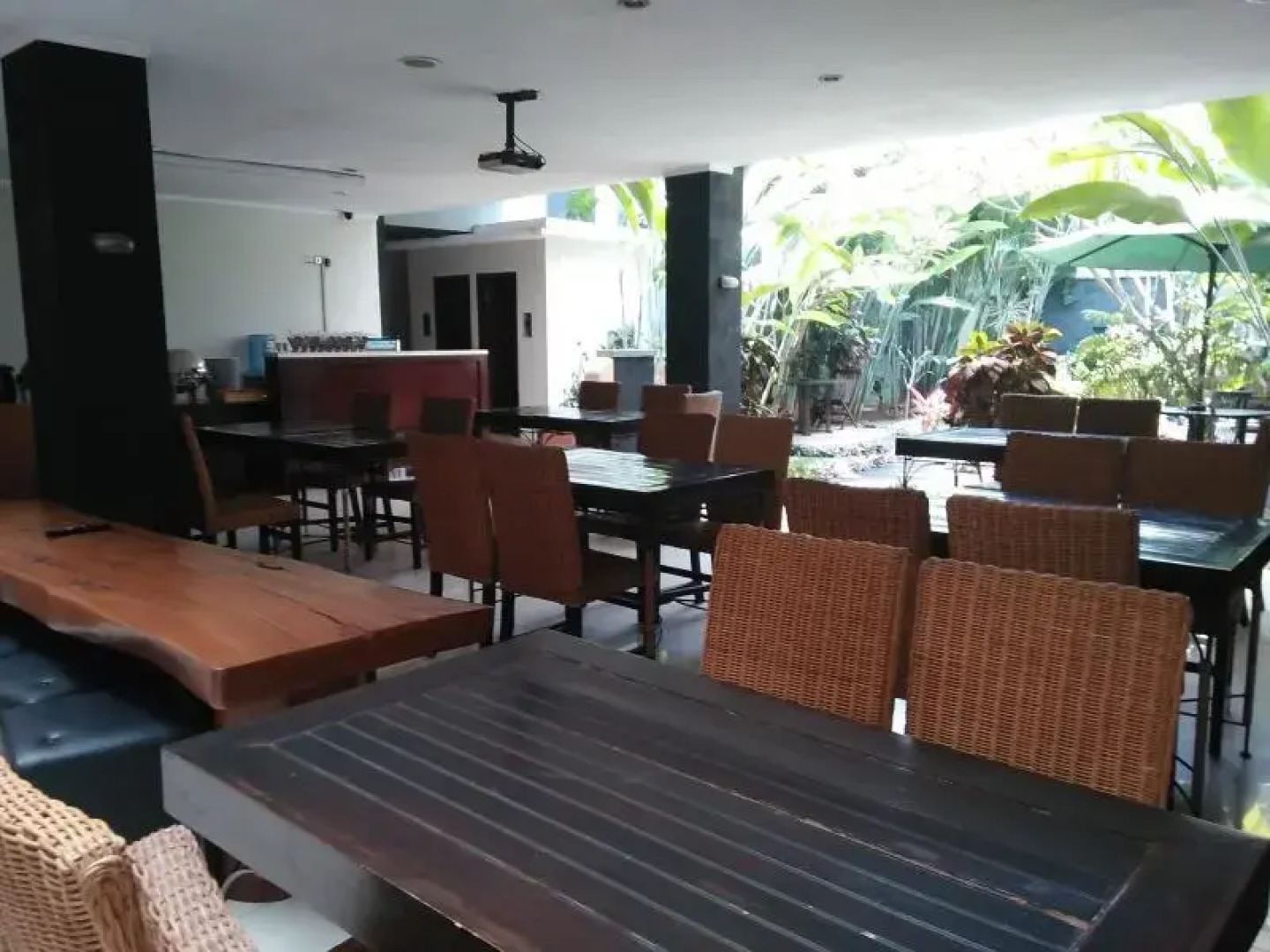 Jatinangor Hotel & Restaurant