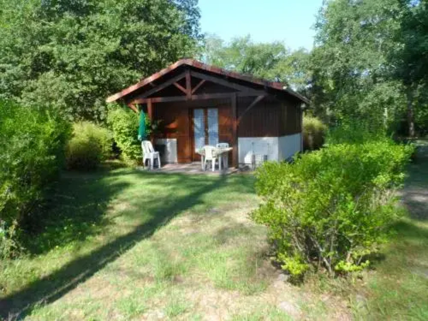 Les Chalets du Gélat avec pizzéria et snack sur place