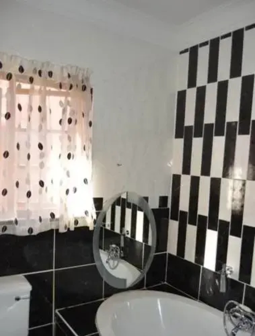 Itumeleng Guesthouse