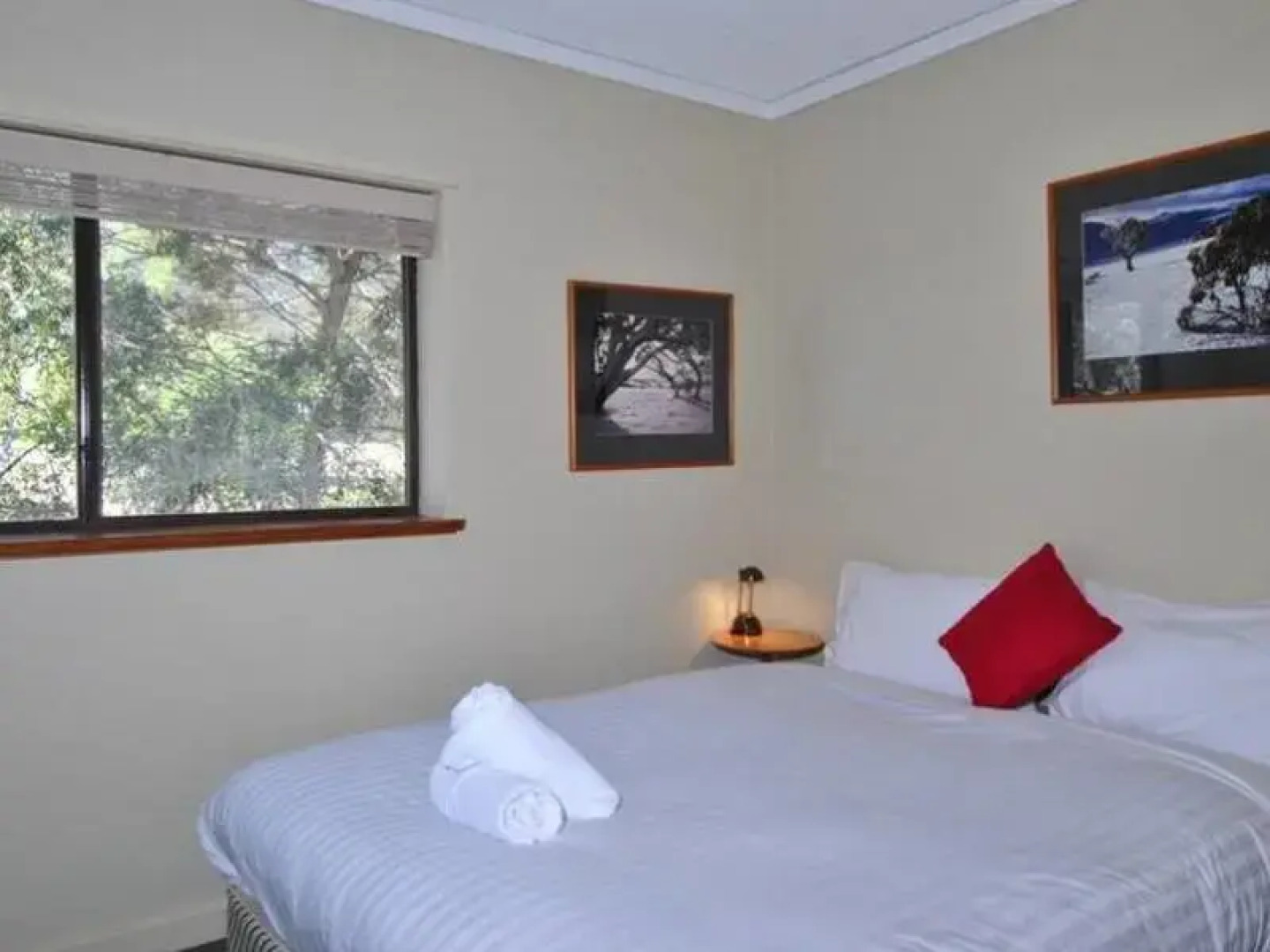Mowamba A1 - Private Holiday Home