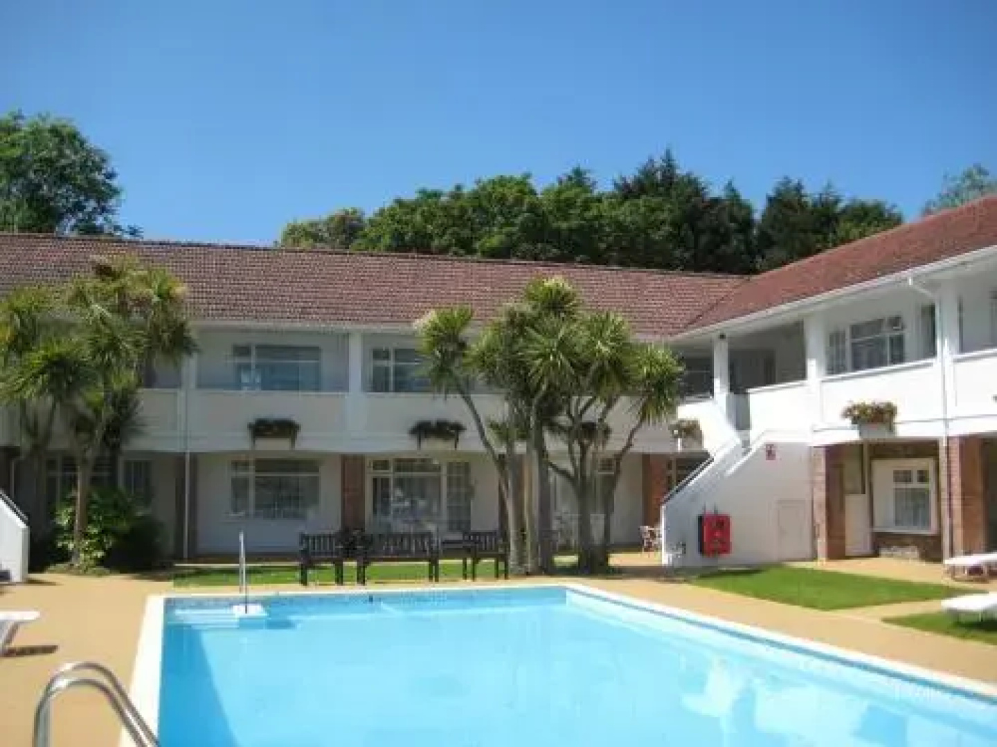 Del Mar Court