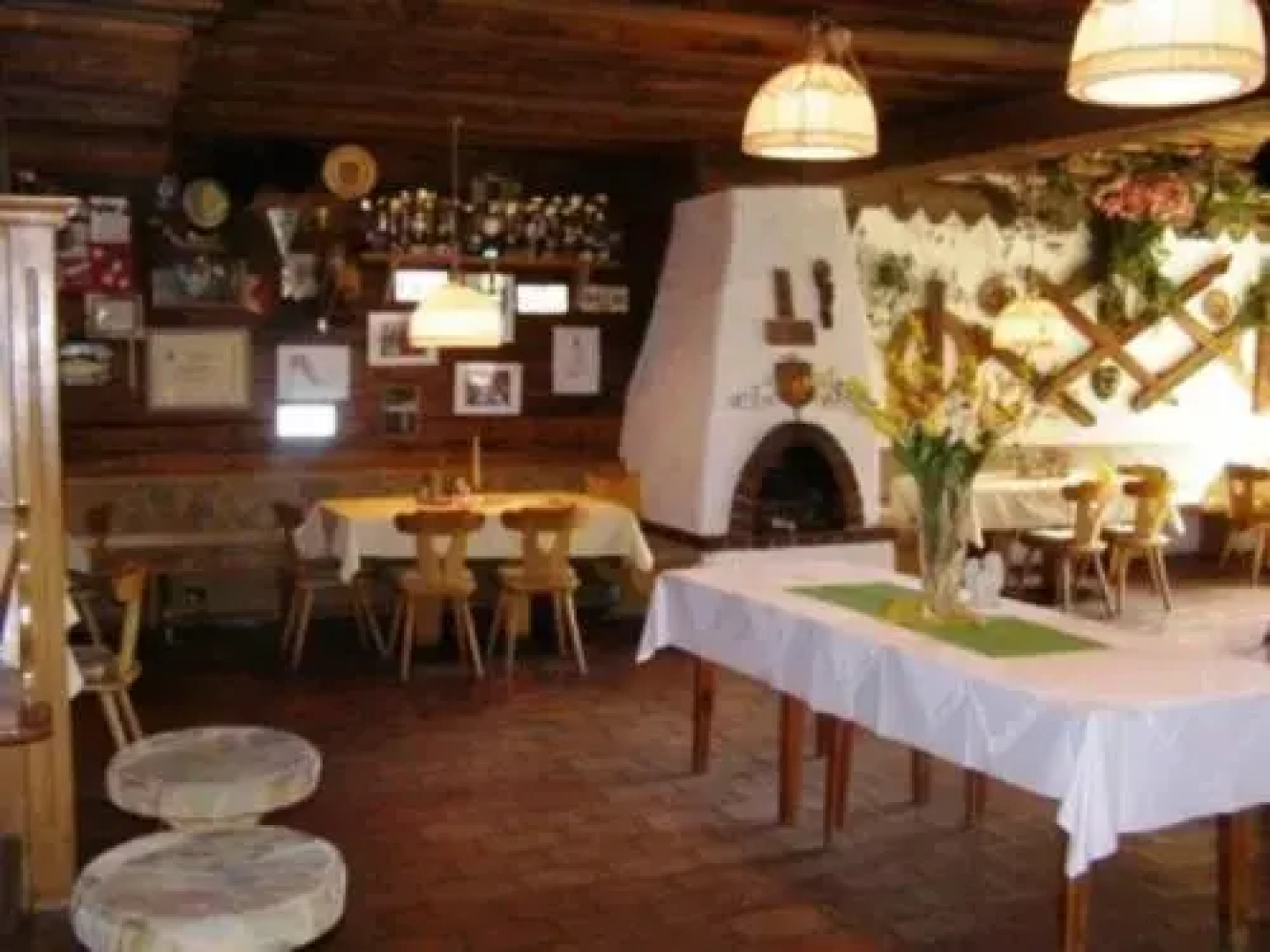 Gasthof Alpenrose und Pension Nina