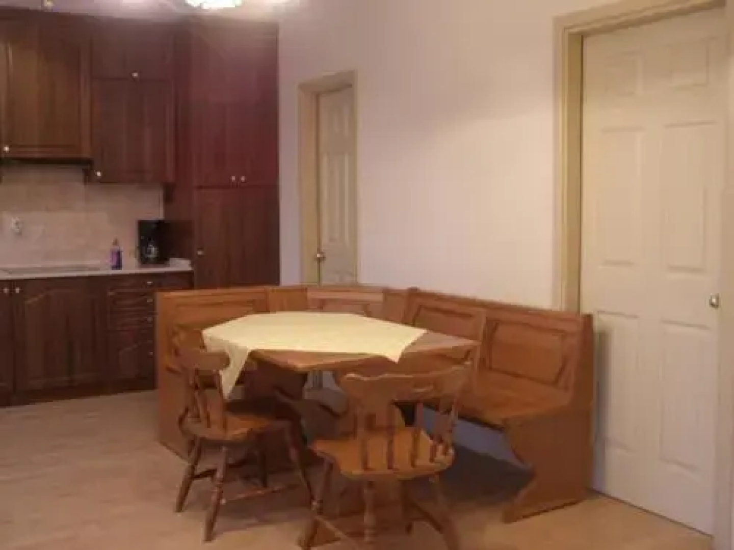 Óvár Apartman Hotel