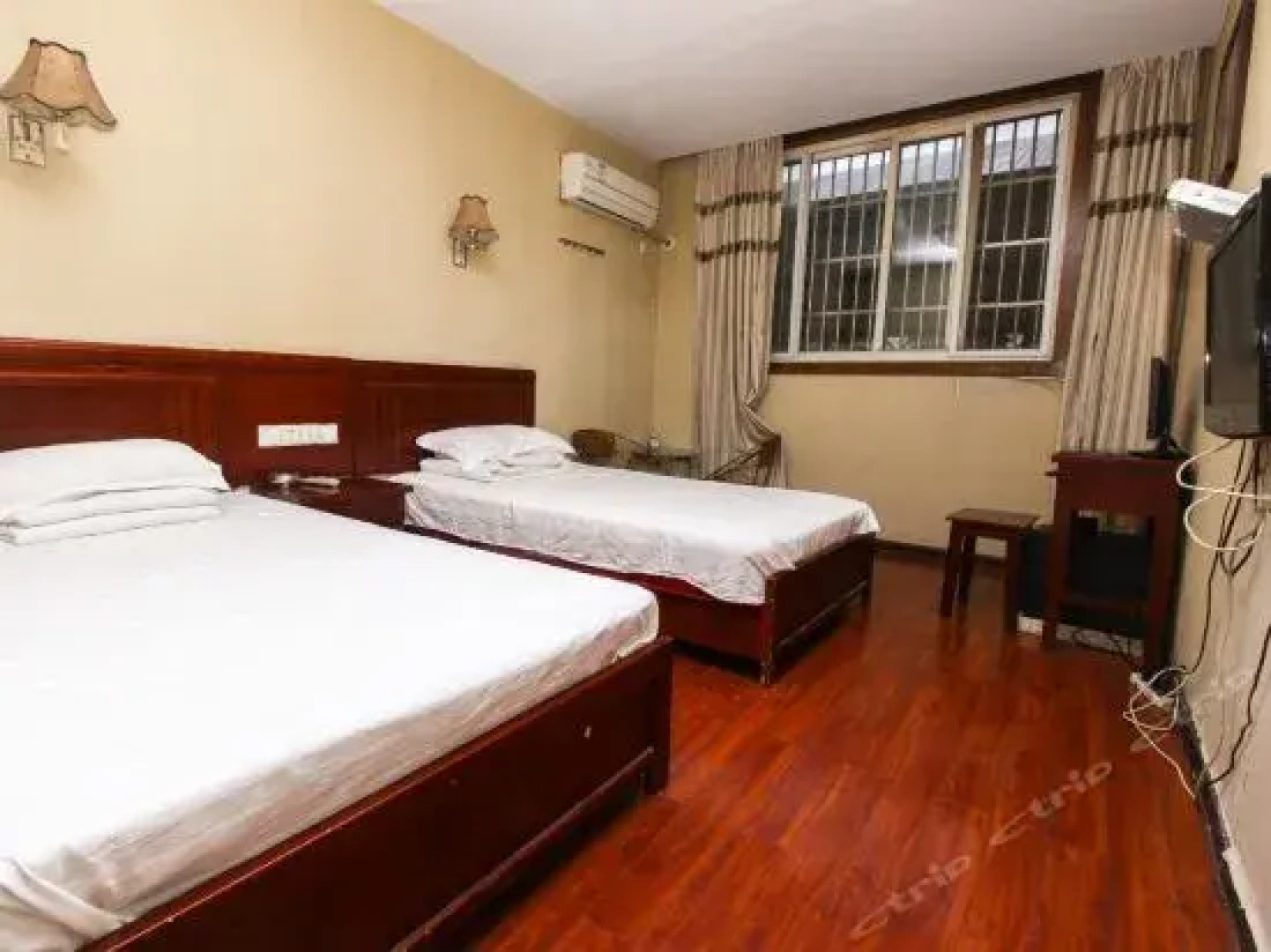 Jingxian Jinchuan Inn