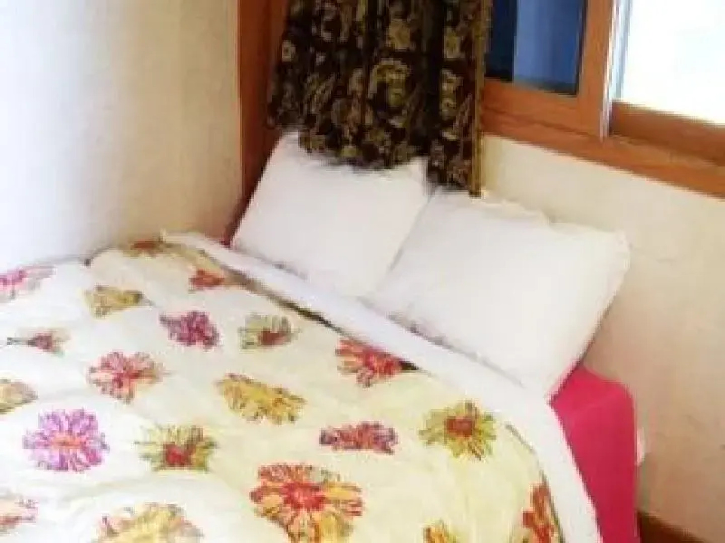 Moon & River Pension