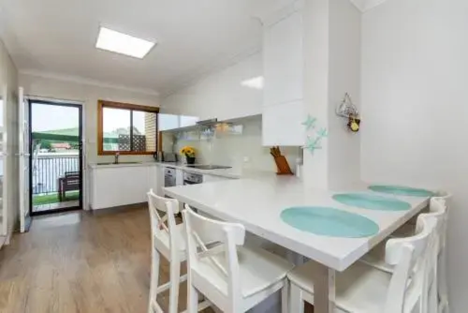 Elegant Waterfront Gem where the Ocean meets the Canal!