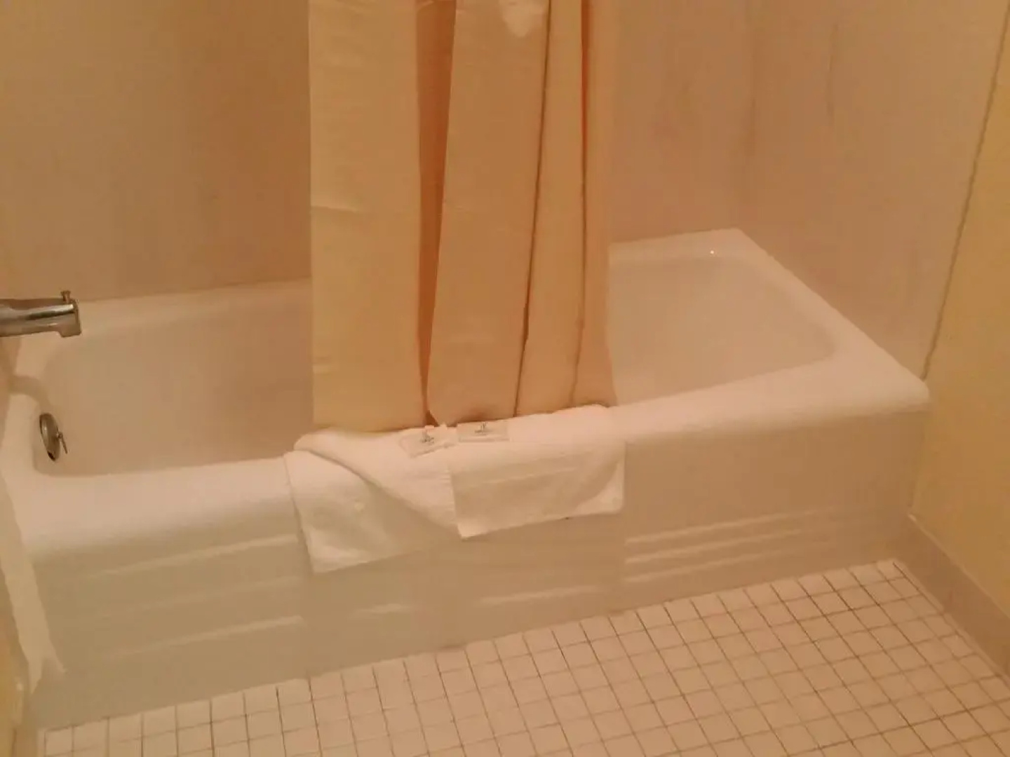Budget Host Inn Sandusky