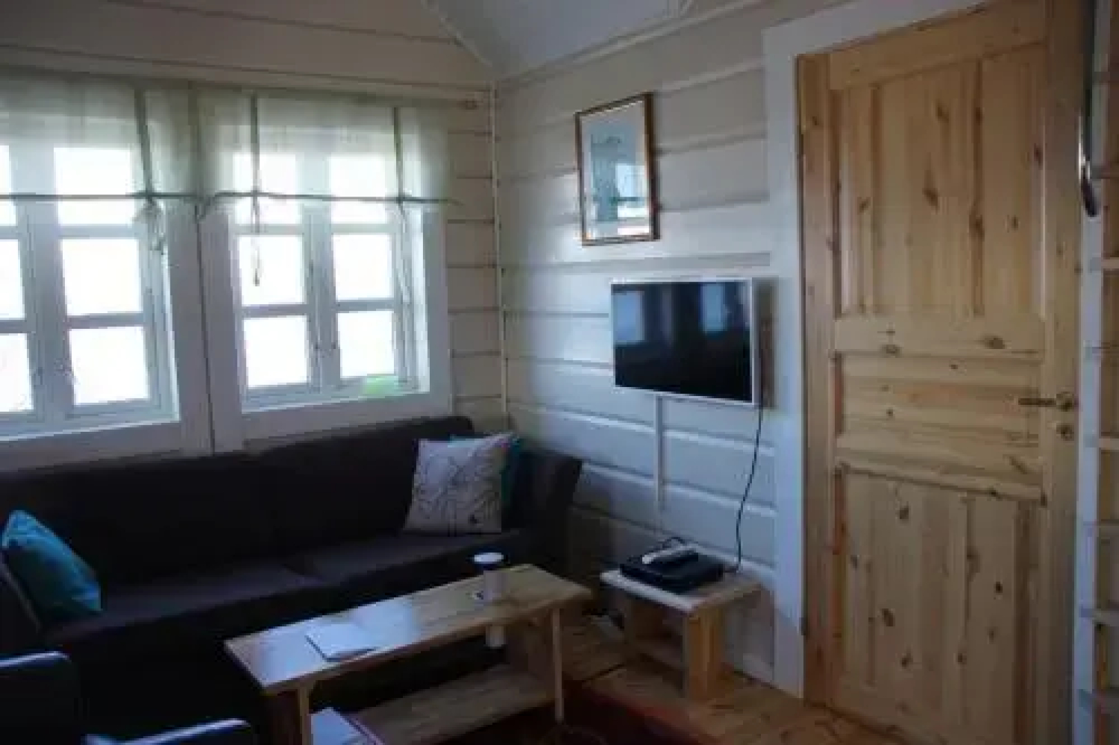 Aaroybukt Guesthouse