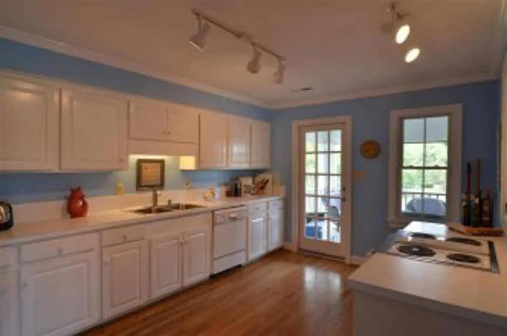 123 Tikay 5 Br Home by RedAwning