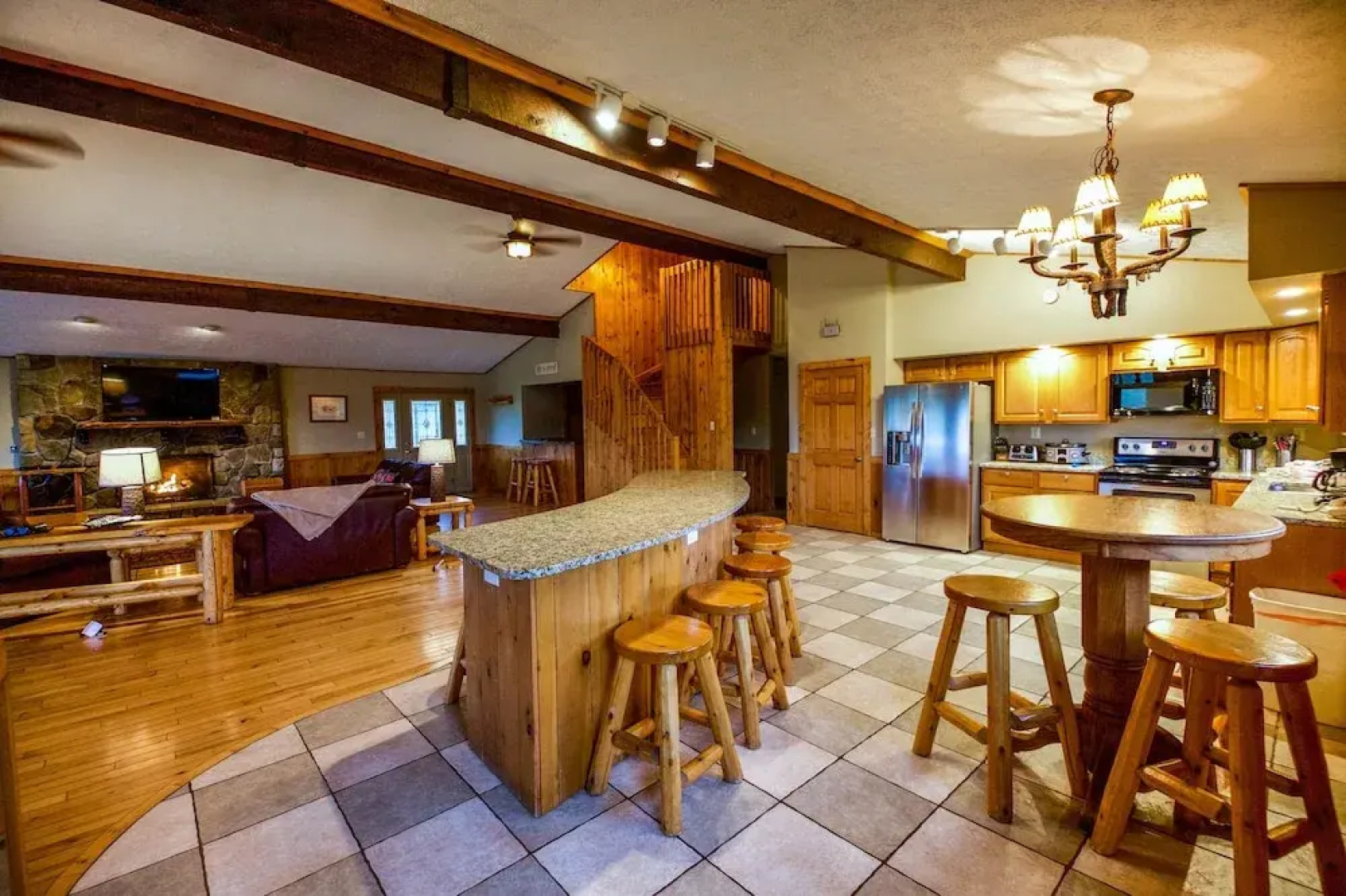 Grande Butte Lodge - Hocking Hills