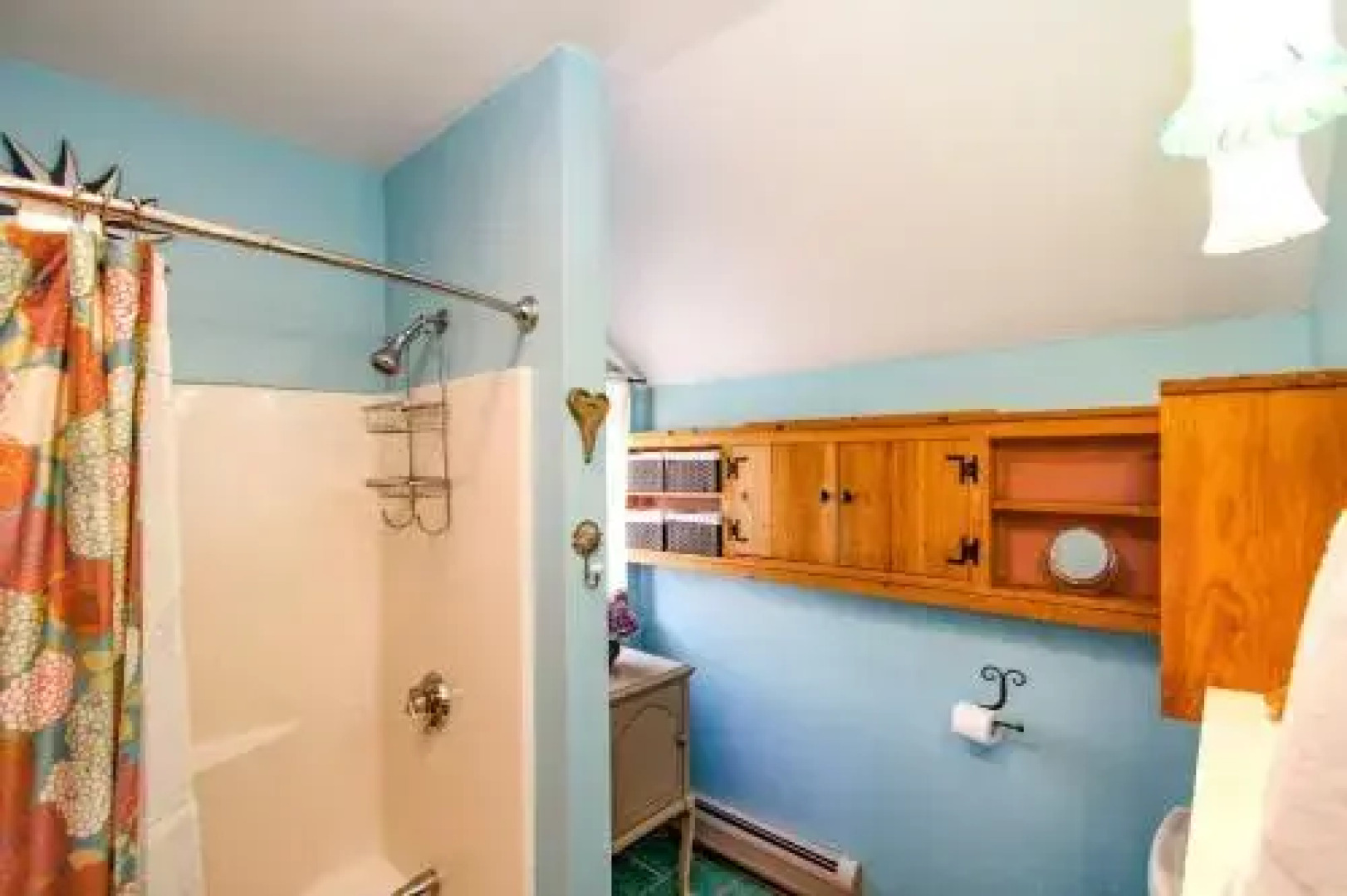 16 East Falmouth Home