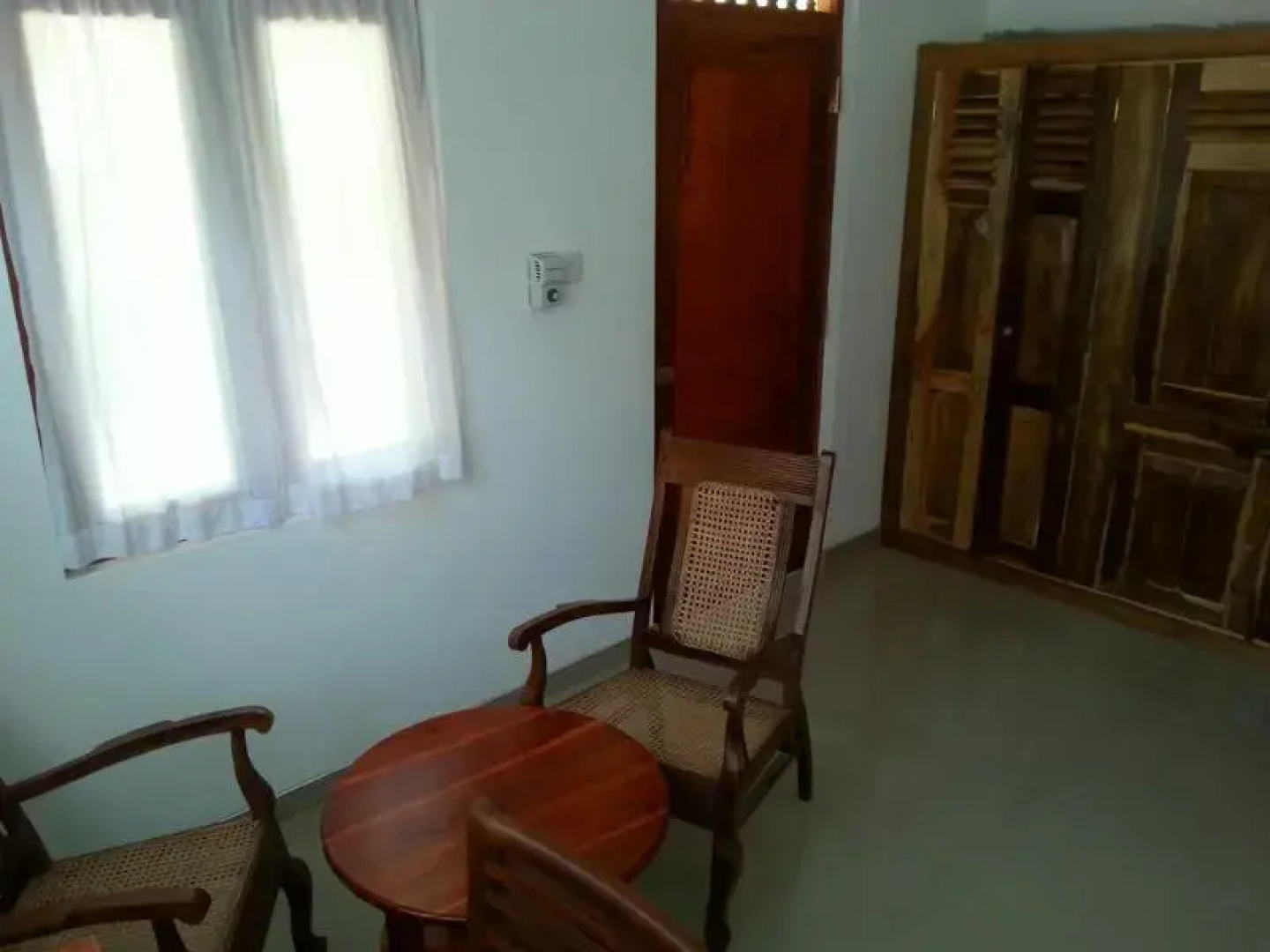 Rocky Villa