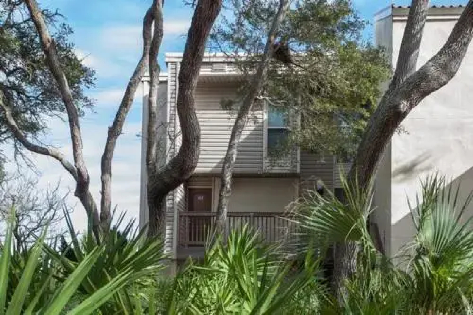 Villa 302 - Harbor Lights - 2 Br Condo