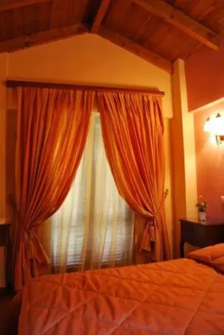 Nefeli Guesthouses