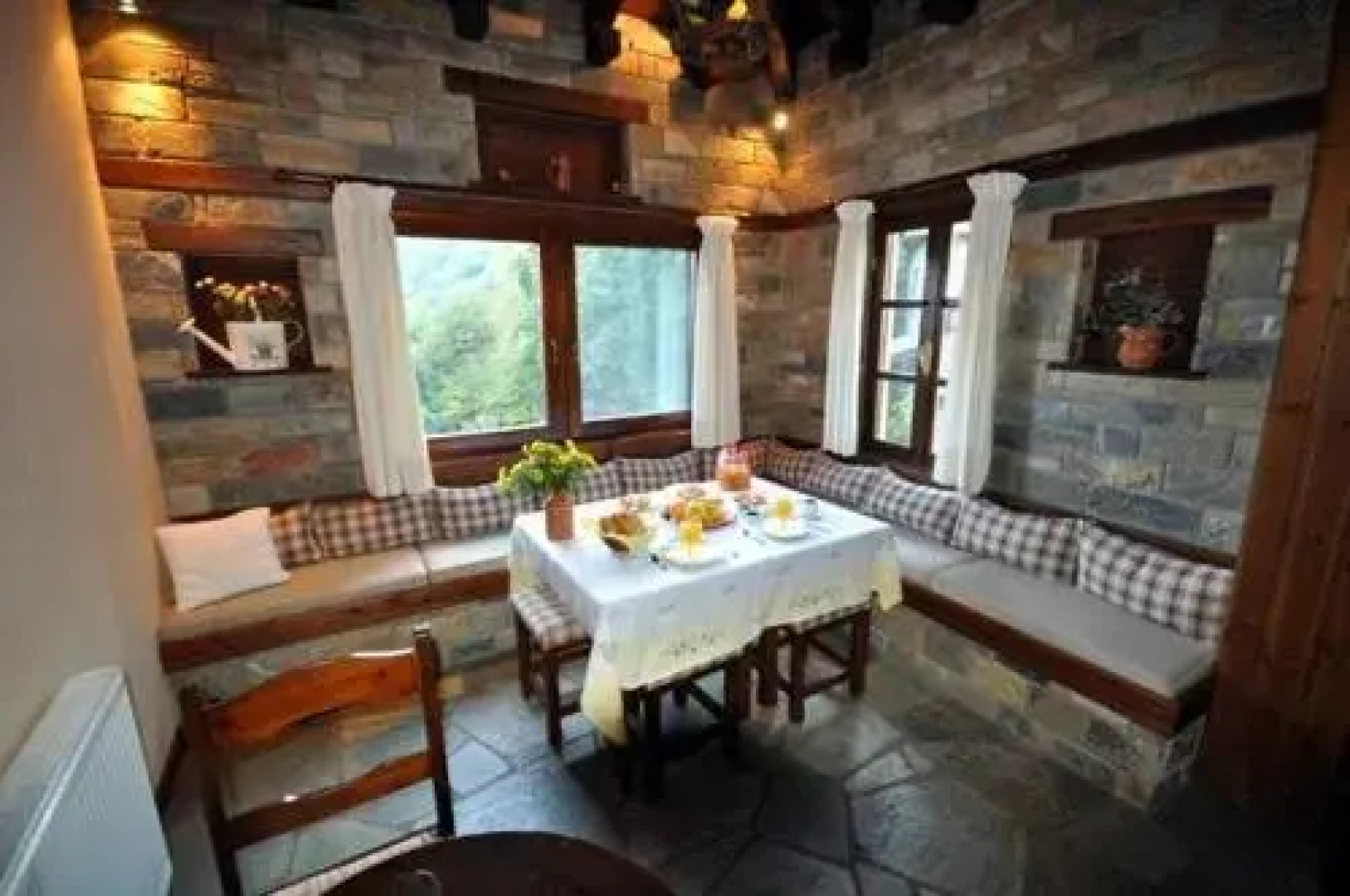 Amalthia Traditional Guesthouse